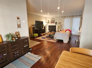 1511 Lincoln Way APT 204B, Mc Lean, VA 22102