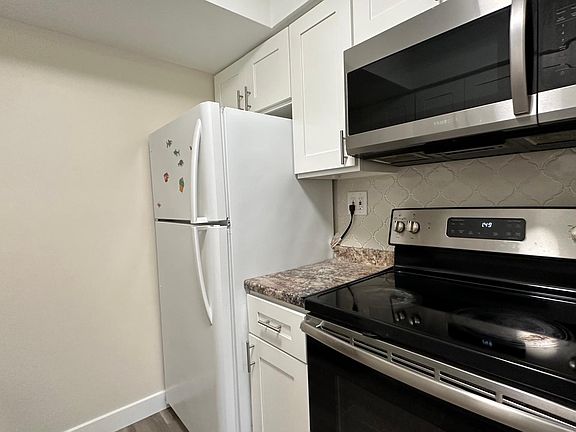 4th image of 601 Edison Ave Unit H