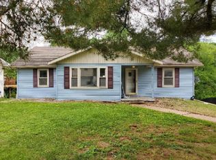 87 Wilshire Dr, Fairview Heights, IL 62208
