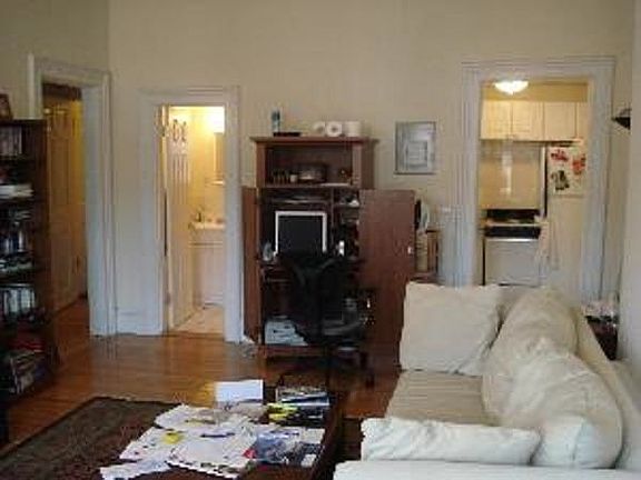 5th image of 300 Marlborough St #5CF