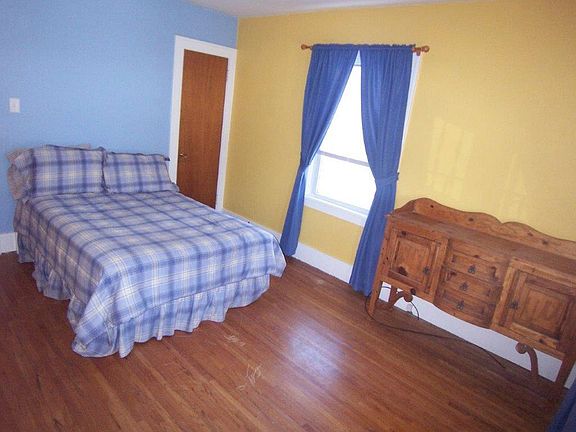 2nd image of 1401 John St