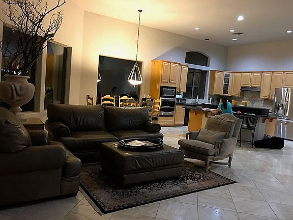3rd image of 7695 E Manana Dr