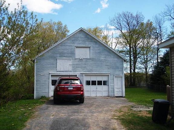 2 Car Garage
