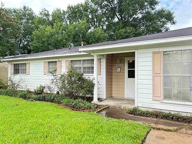 1st image of 270 Ferndale Ln