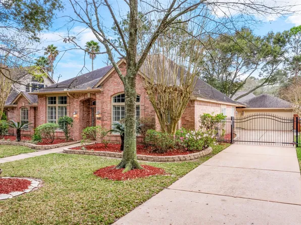 4011 W Pine Brook Way, Houston, TX 77059