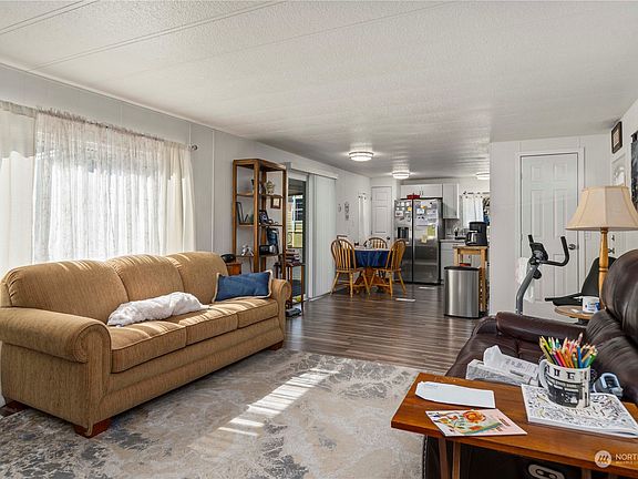 5th image of 11506 127th Street E #197