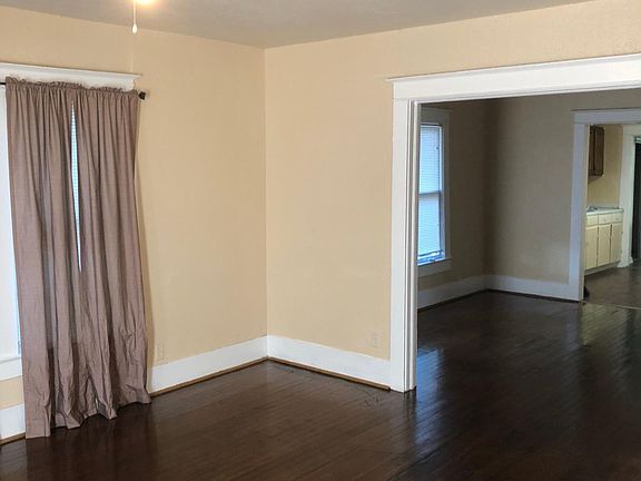 2nd image of 822 Hollywood Ave