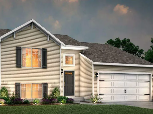 1180 Anna Ln, Saint Joseph, MI 49085