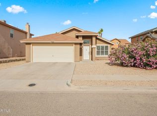 478 Thunder Bluff Pl, Socorro, TX 79928
