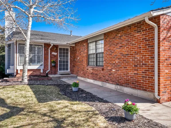 5554 S Lansing Court, Englewood, CO 80111