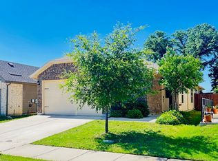 588 Val Verde St, Aubrey, TX 76227