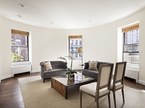 2nd image of 425 W End Ave APT 3A