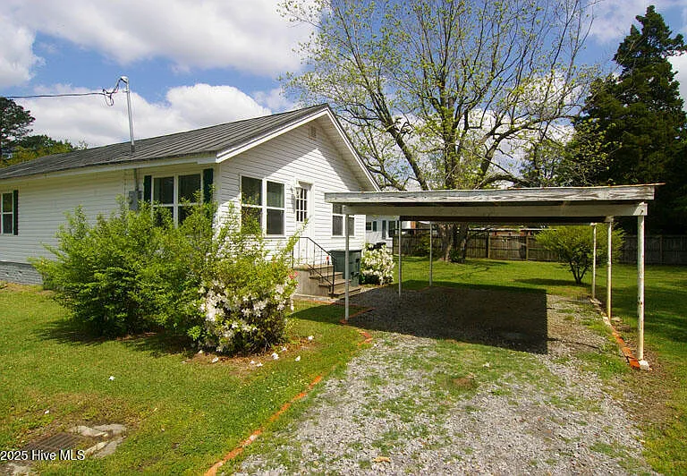 462 Snow Hill St — Photo 14