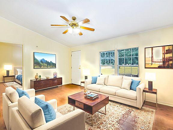 5th image of 3230 SW 189th Avenue