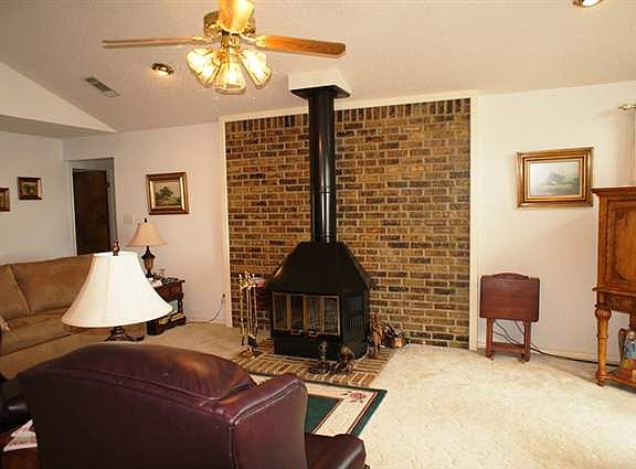 3rd image of 21879 Shore Dr