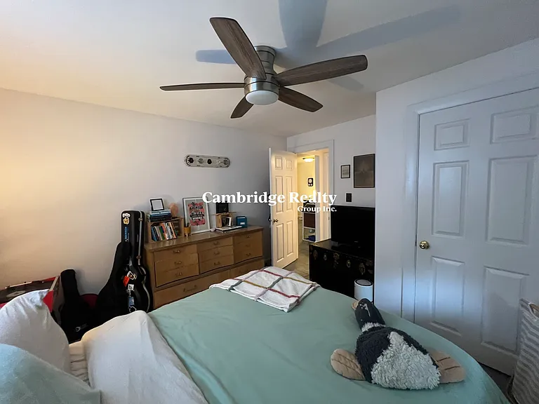 32 Chester St #2 — Photo 9