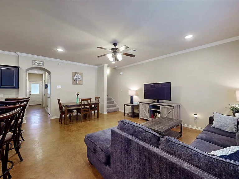 104 Tang Cake Dr — Photo 3