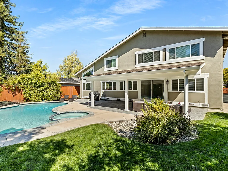 245 Firestone Dr — Photo 21