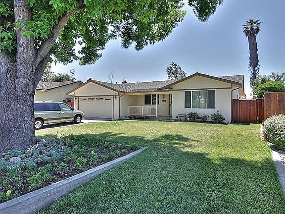 2nd image of 2603 Royal Ann Dr
