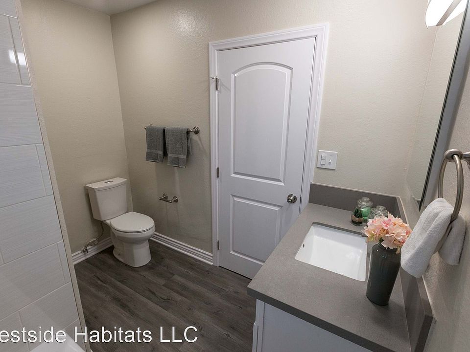 1st image of 3537 Clarington Ave #11166196