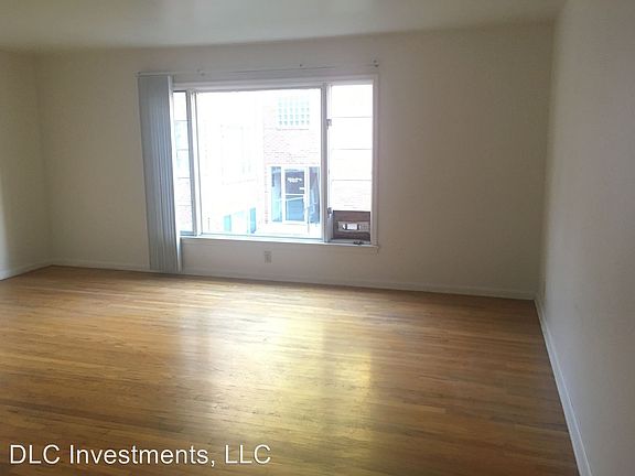 4th image of 334 S 37th St APT 20