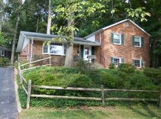 11718 Devilwood Dr, Potomac, MD 20854