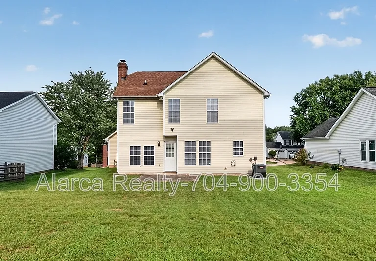 1901 Misty Vale Rd — Photo 33