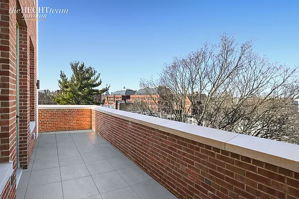 Rented by Corcoran | media 21