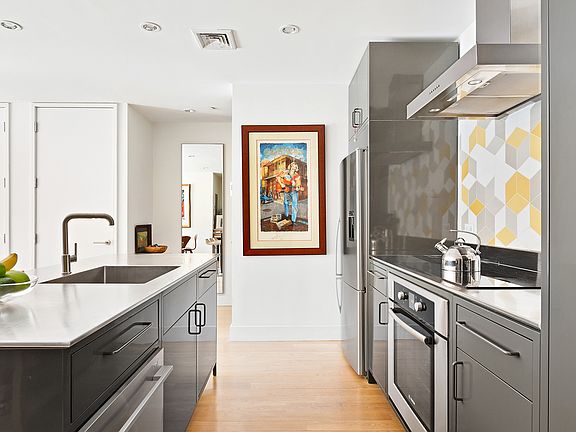 3rd image of 440 Atlantic Ave APT 2A