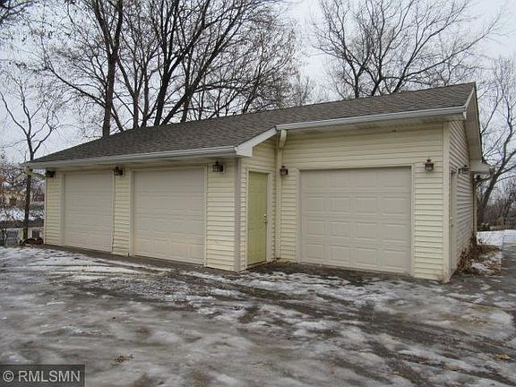 3rd image of 251 George St W #253