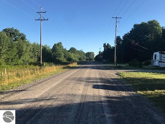 5th image of N A Noble Rd