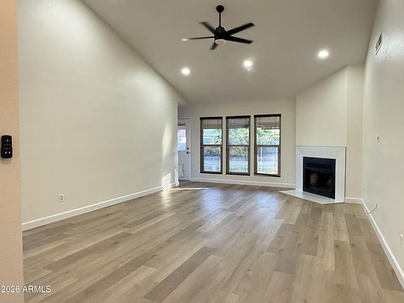 4th image of 3644 W DEL RIO Street