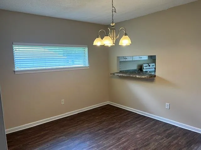 2 bed, 2.5 bath, 1338 sqft, $1,500 — Photo 4