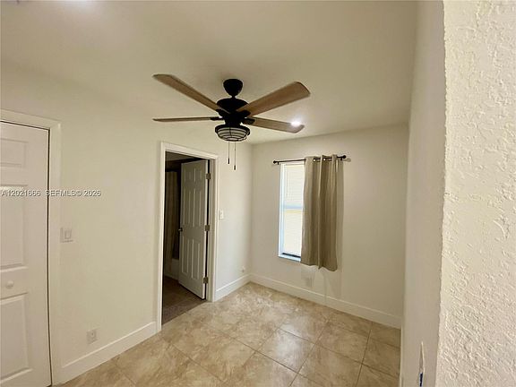 5th image of 1112 N 61st Ter #B