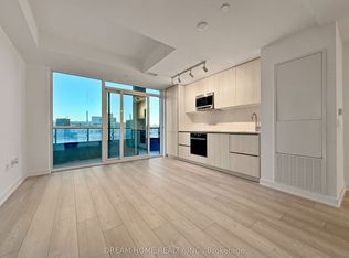 110 Broadway Ave #416, Toronto, ON M4P 1V7