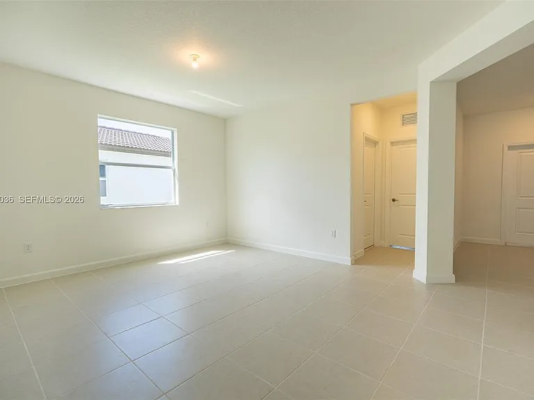 2485 SE 29th Dr — Photo 19