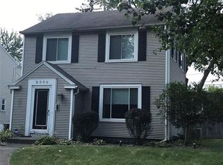 2304 Beaufort Ave, Toledo, OH 43613