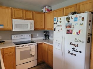 8864 W Phillips Dr, Littleton, CO 80128