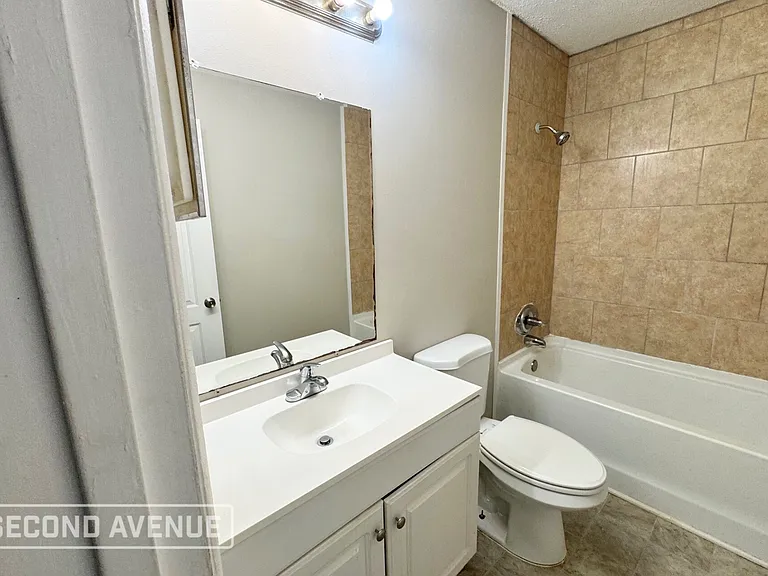 321 Nugget Ct — Photo 9