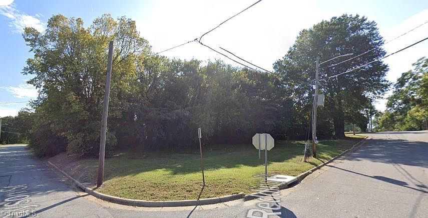1st image of 601 Redding Dr
