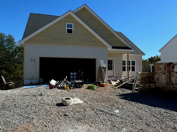 322 Linman Dr, Lagrange, GA 30241