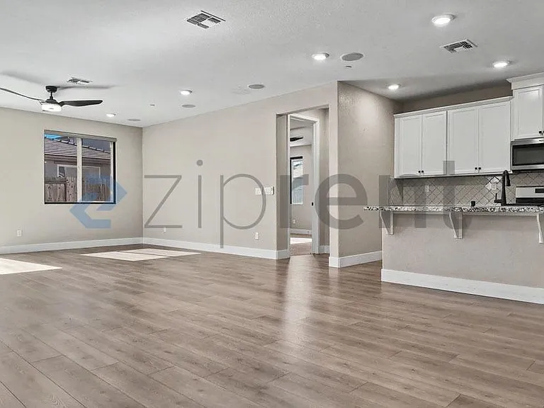 2272 Borealis Cir — Photo 24