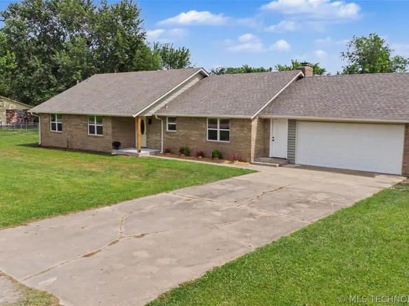 17074 E 107th St N, Owasso, OK 74055