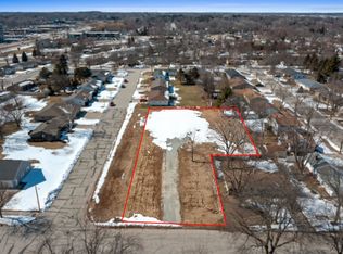 Briquelet St, Green Bay, WI 54304