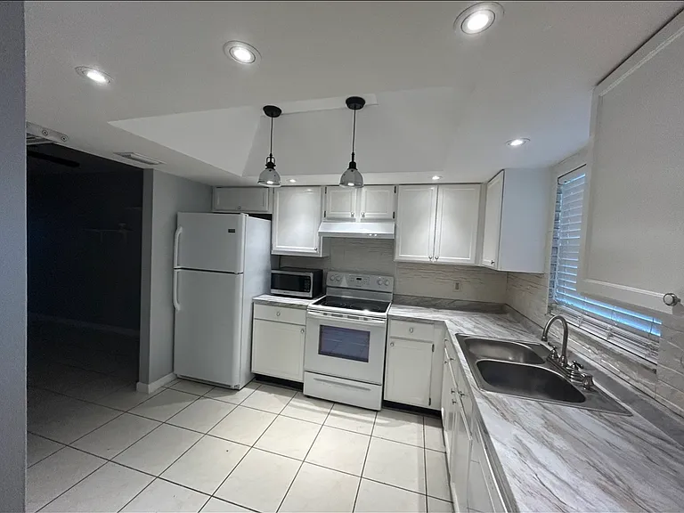 2517 Rio Pinar Lakes Blvd — Photo 5