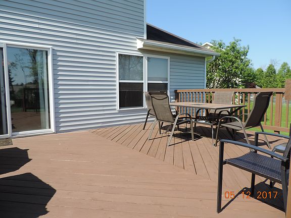 4th image of 475 Cambridge Dr