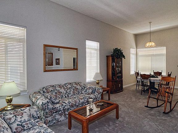2nd image of 13536 Lakeside Pl