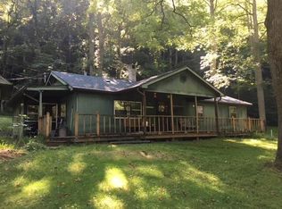 356 Cassidy Ln, Warm Springs, VA 24484