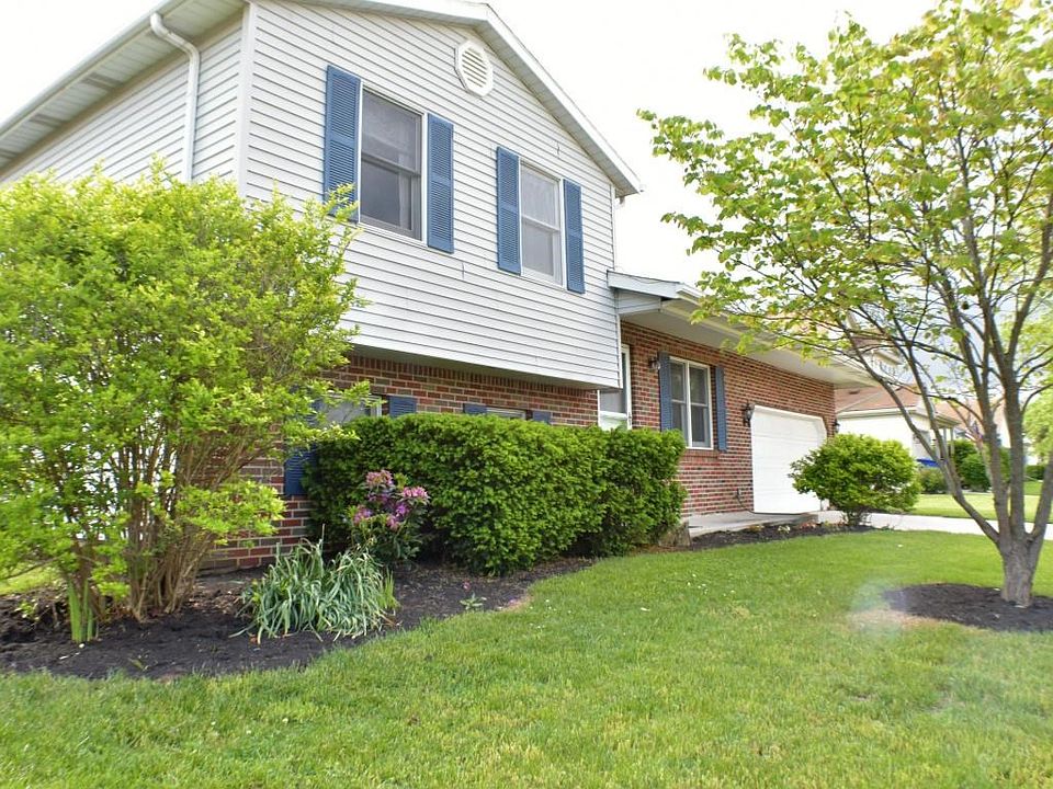 1st image of 216 Leawood Dr