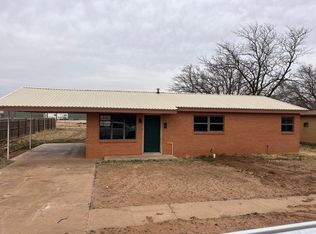 104 Chicago Dr, Lamesa, TX 79331